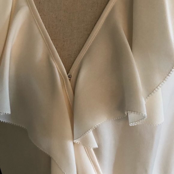$SOLD$ JOIE ✨Ulani Ruffle Silk Wrap Blouse - Picture 3 of 8